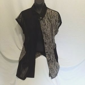 Avant Garde, Sheer Knitted Vest. Two toned. Black and White. Size: S/M